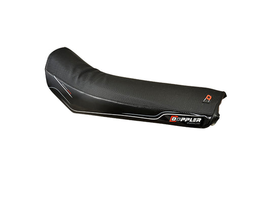 Housse de selle Doppler noir / rouge pour Derbi Senda DRD -2006, Senda X-Treme, X-Race -2009, Gilera RCR, SMT -2010