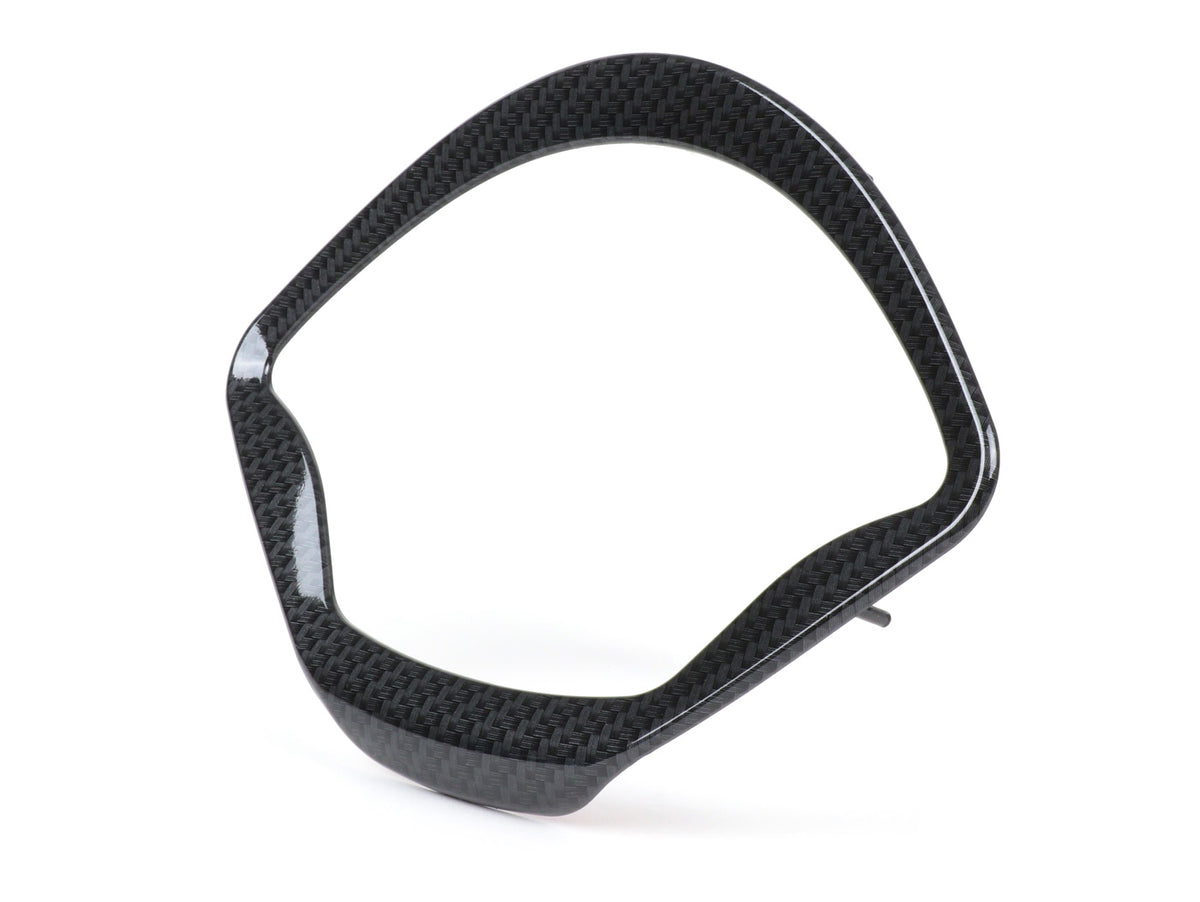 Cerclage de compteur -MOTO NOSTRA- carbon style - Vespa GTS 125 (ZAPMA3100, ZAPMA3200, ZAPMA3700), Vespa GTS 150 (ZAPMA3200, ZAPMA3100), Vespa GTS 250 (ZAPM45100), Vespa GTS 300 (ZAPM45200, ZAPM45202, ZAPMA3300), Vespa GTS HPE 300 (ZAPMA3600, ZAPMD310), V